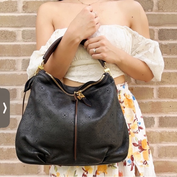 Louis Vuitton Mahina Salene MM - Picture 10 of 10